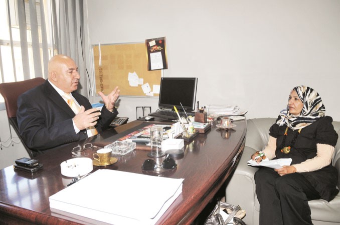 ممدوح حسن يحاور الزميلة زينب ابوسيدو