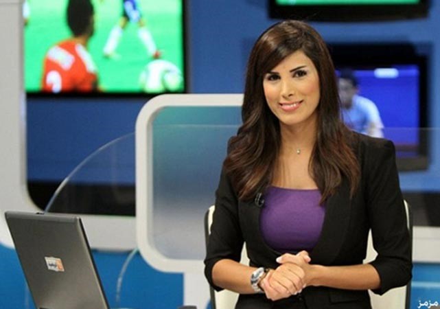 بالفيديو.. مقالب طريفة وراء كواليس قناة الجزيرة الرياضية بين المذيعين أنفسهم!