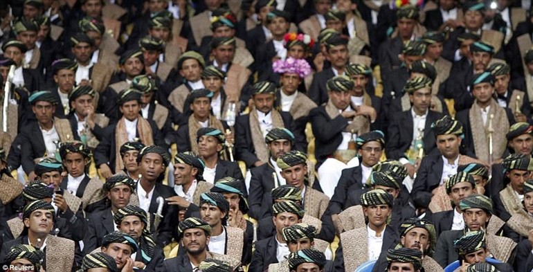 بالصور.. اليمن يدخل موسوعة غينيس بأكبر عُرس جماعي في العالم