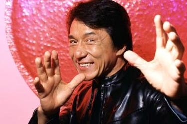 جاكي شان: لهذا السبب لا أقوم بتقبيل الممثلات في أفلامي