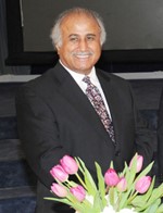دعبداللطيف البدر﻿