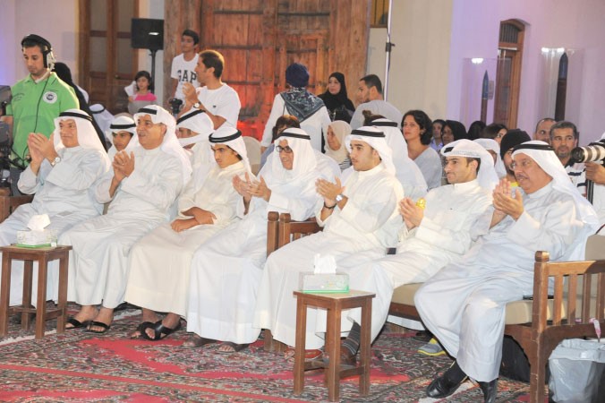  اليوحة وابوالحسن في مقدمة الحضور ﻿