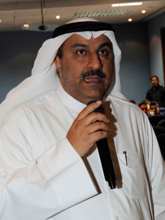 ديعقوب الكندري متحدثا 
