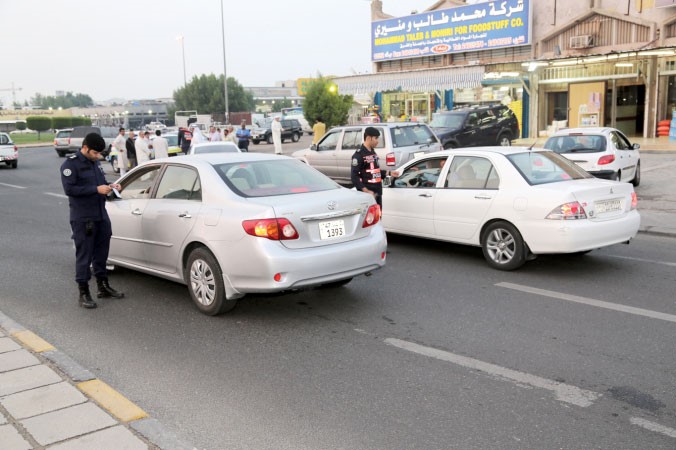 رجال الامن خلال الحملة