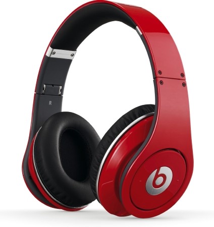 استكشف سماعة الرأس «‏‎Beats Studio» الجديدة