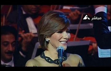 بالفيديو.. أصالة تسخر من صورتها وطلتها في ألبوم "سامحتك" 