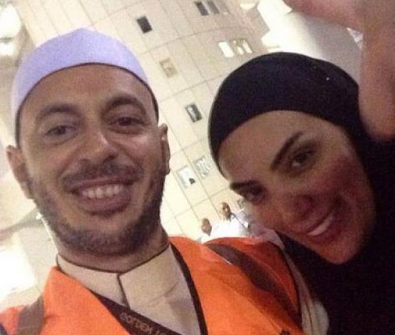 صور حورية فرغلي ومصطفى شعبان في الحج تثير سخرية الجمهور