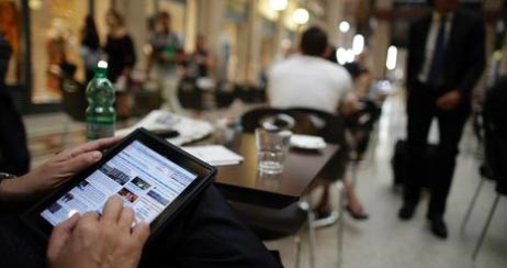 انفجار جهاز آي باد آير الجديد يتسبب في حريق متجر باستراليا 
