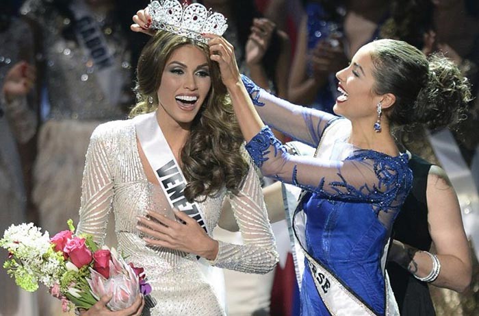 بالفيديو والصور.. فنزويلية ملكة جمال الكون وجميلة الجميلات