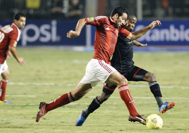محمد ابوتريكة تالق امام اورلاندو وقاد الاهلي للفوز باللقب الافريقي افپ

