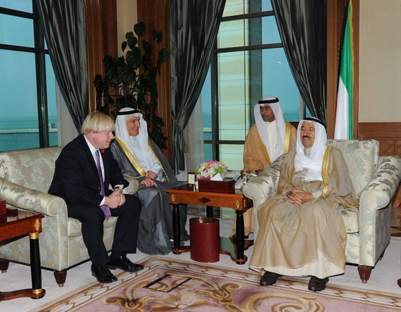 صاحب السمو الامير الشيخ صباح الاحمد مستقبلا عمدة لندن﻿