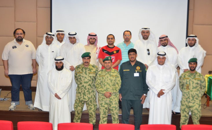 جانب من المشاركين في الدورة﻿