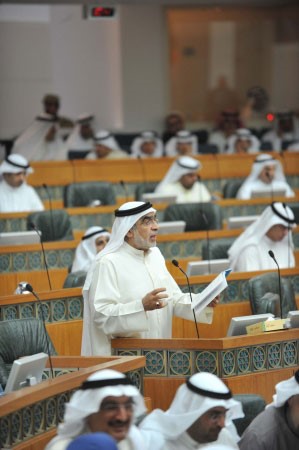 عدنان عبدالصمد