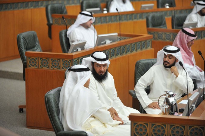 دمحمد الحويلة واحمد بن مطيع ومحمد الهدية
