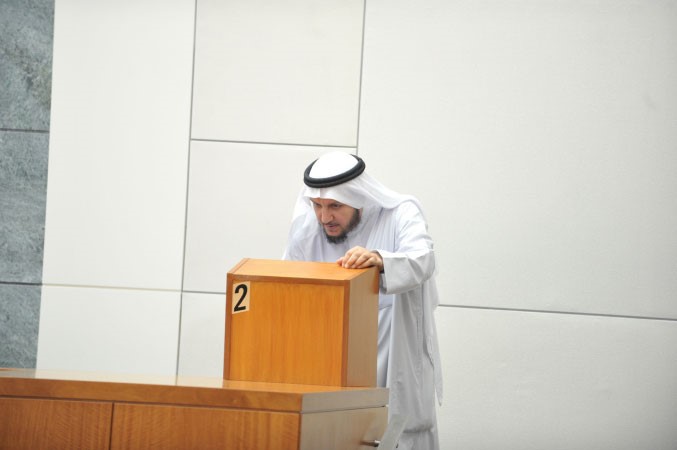 شريدة المعوشرجي يدلي بصوته