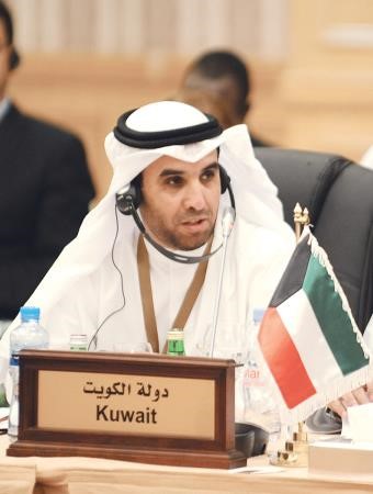 السفير عزيز الديحاني ﻿