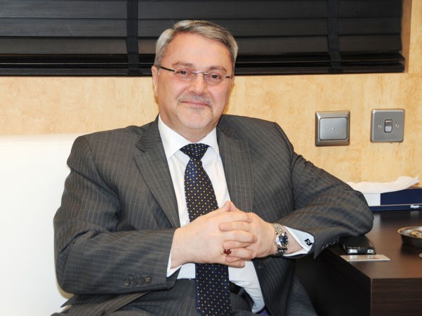 السفير محمد حسين بحر العلوم﻿