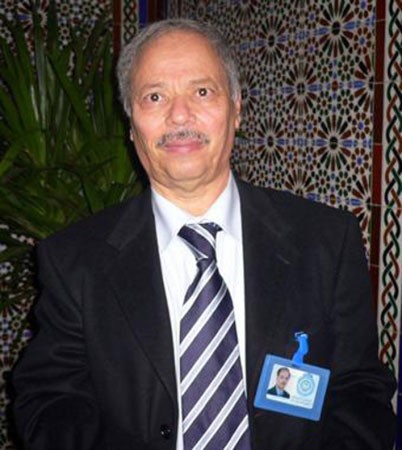  السفير احمد بن حلي﻿