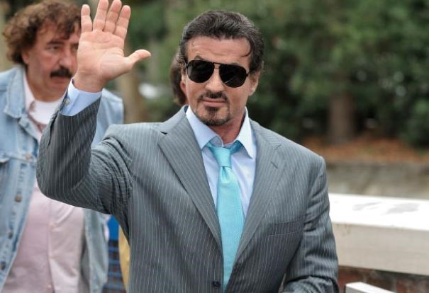 جوني ديب يقهر سيلفستر وبيل ليصبح الممثل الأكثر شعبية
