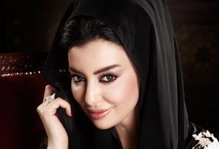 بالصور.. قفطان ميساء مغربي يثير بلبلة على مواقع التواصل الإجتماعي