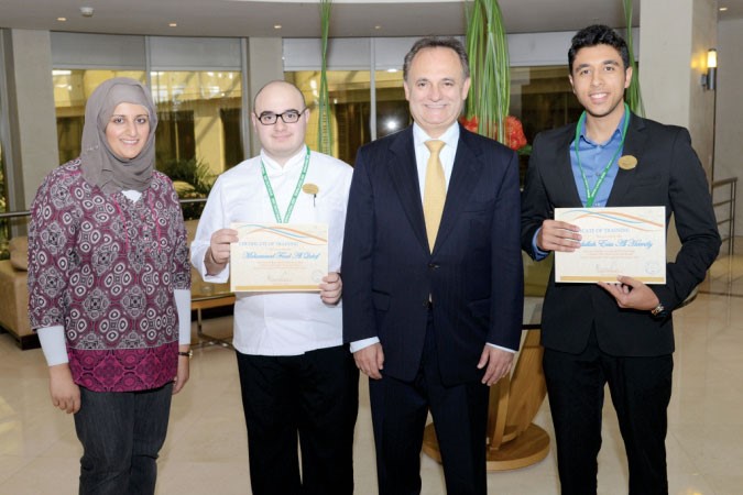 لقطة تذكارية بالمناسبة