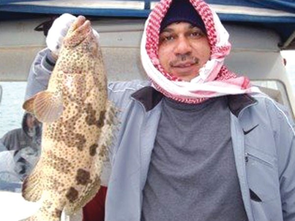وعندك واحد بالول وصلحو﻿