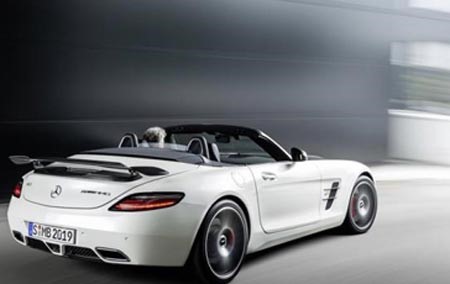 بالصور: مرسيدس تودع موديل SLS AMG بنسخة أخيرة استثنائية