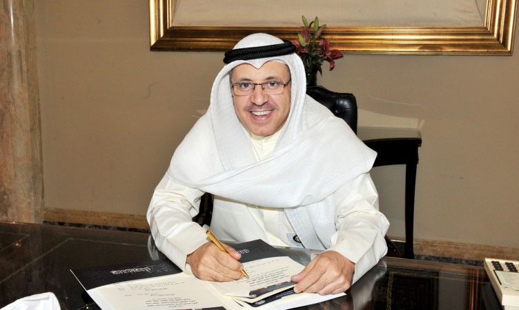 عادل العوض من ادارة المراسم بمجلس الامة 