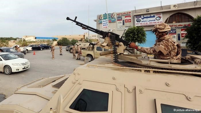 الجيش الليبي يعلن النفير العام بعد الاشتباكات مع «أنصار الشريعة» في بنغازي