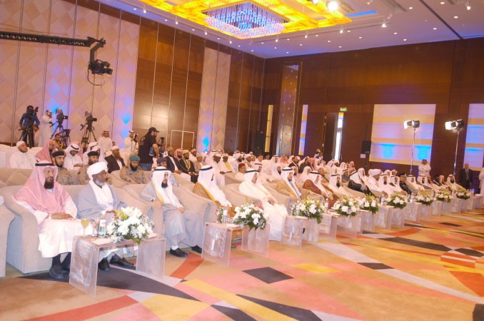 متابعة من الحضور 