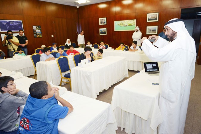 جانب من المحاضرة خلال البرنامج﻿