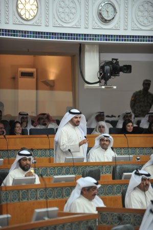 حمدان العازمي﻿