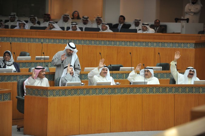 الشيخ صباح الخالد وشريدة المعوشرجي والشيخ سلمان الحمود وم عبدالعزيز الابراهيم والشيخ سالم العبدالعزيز وانس الصالح يصوتون﻿