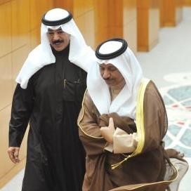 سمو رئيس الوزراء الشيخ جابر المبارك والشيخ محمد الخالد متين غوزال﻿