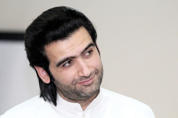 احمد ايراج﻿