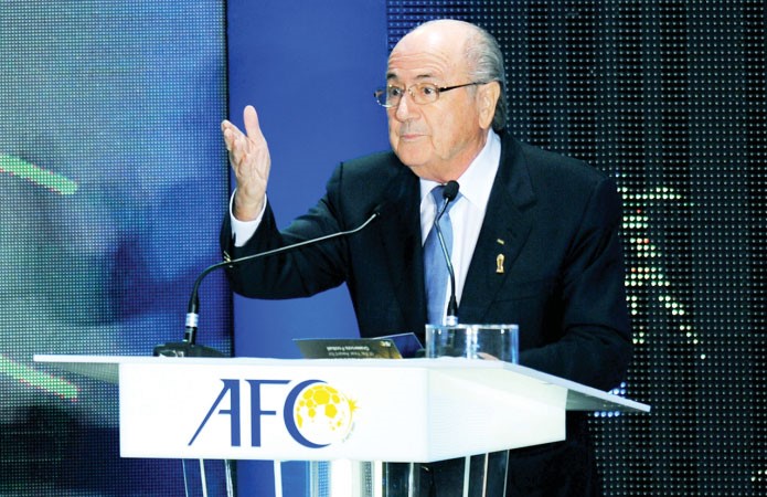 بلاتر خلال كلمته في حفل اتحاد الكرة الاسيوي افپ
