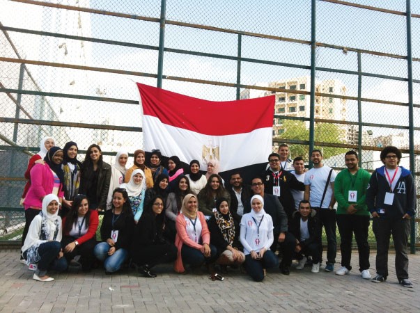 اعضاء نادي الاتحاد المصري الثقافي في الجامعة الاميركية انور الكندري