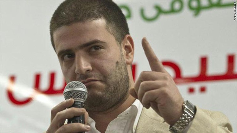 نجل مرسي لوالده: من أين أتتك الفراسة «يابا»