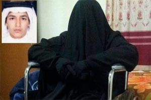 والدة محكوم عليه بالقصاص تتوسل لوالد المقتول بالعفو عن ابنها