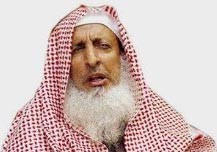 مفتي السعودية لـ «المسلمين»: لا «تغردوا» إلا لـ «صلاح الأمة».. واحذروا الفوضى