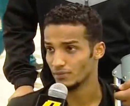 بالفيديو .. هزازي يُغالب دموعه بعد تأكد اصابته