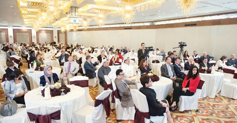 حضور حفل الافتتاح﻿