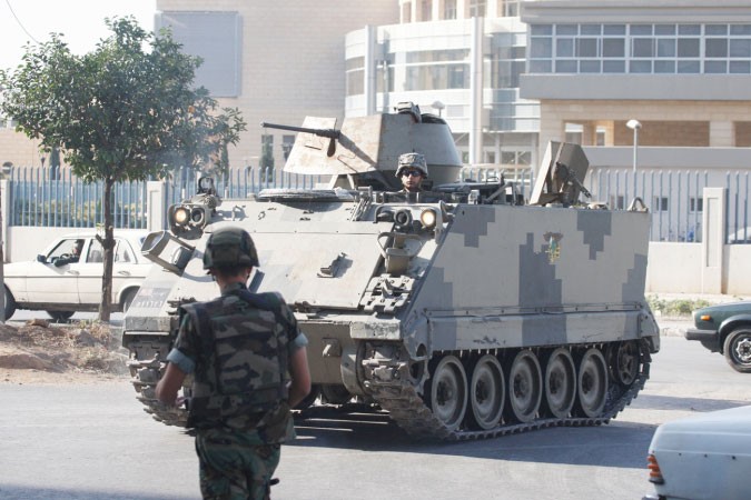 الجيش اللبناني ينتشر في شوارع طرابلس محمود الطويل
