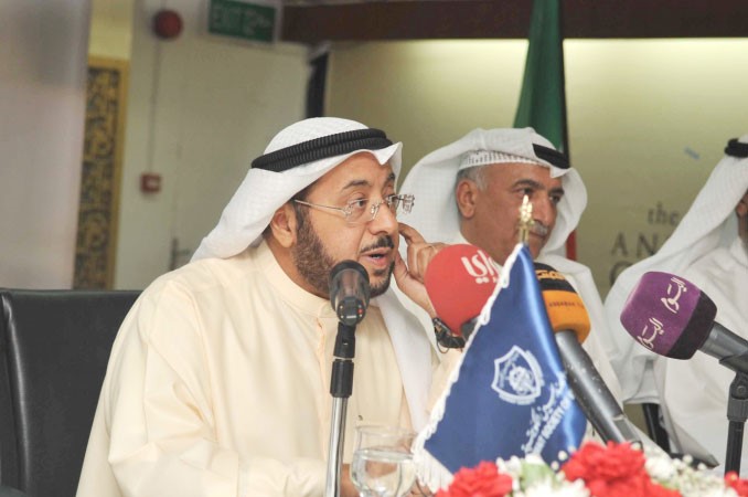 ماياد الحمود متحدثا	سعود سالم﻿