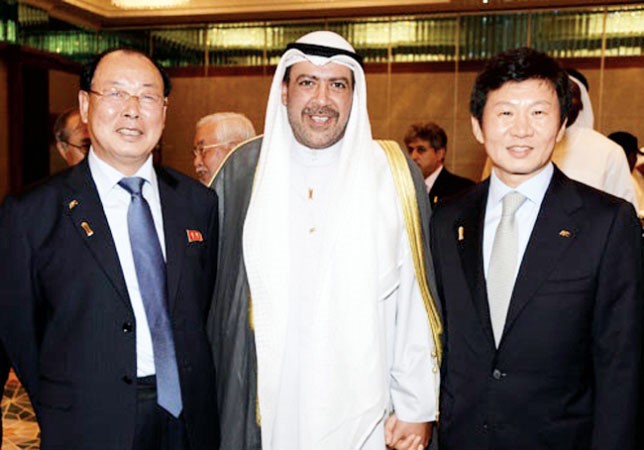 رئيس المجلس الاولمبي الاسيوي الشيخ احمد الفهد مع وزيري الرياضة في الكوريتين ﻿