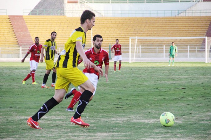 الاهلي والمقاولون في مواجهة سابقة