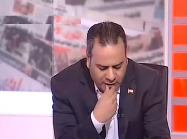 بالفيديو.. خطيب يغني تسلم الأيادي في خطبة الجمعة.. ويفجر موجة من الجدل