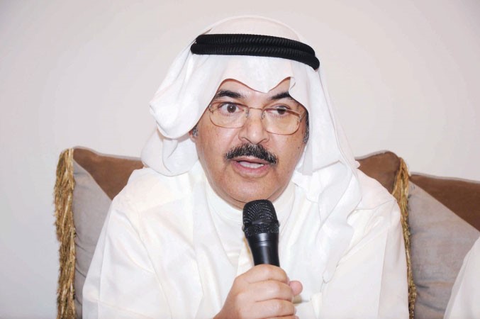 رئيس النادي العربي السابق ابراهيم شهاب متحدثا خلال الحفل﻿