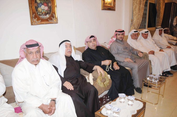 ياسر ابل وجاسم عاشور وحسين غانم وجواد القبقب﻿
