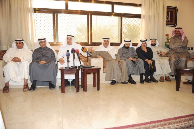 احمد السعدون متحدثا بديوان البراك
